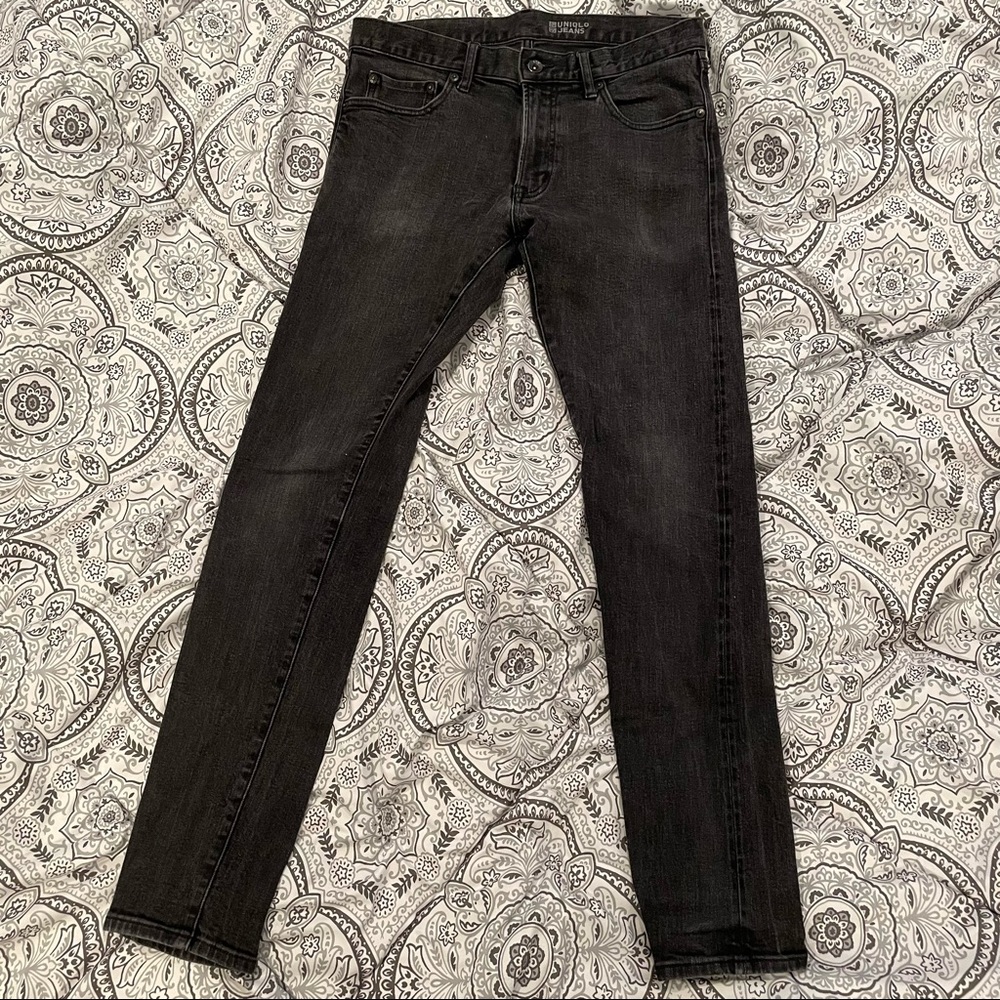 Uniqlo mens dark grey skinny jeans 31 x 32